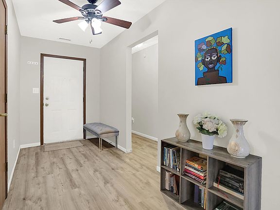 4th image of 7806 Crooked Meadows Dr