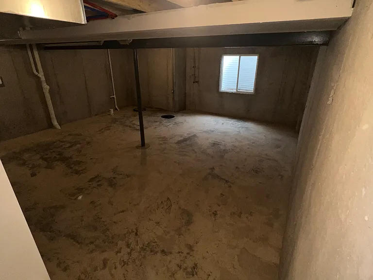 7911 Mexico Rd — Photo 34