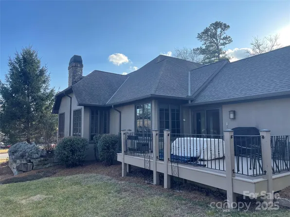 9 Clock Tower Ln #P1, Brevard, NC 28712