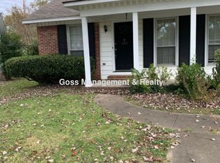 8 Bob O Link Cir #B, Little Rock, AR 72205