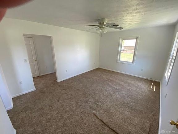 5th image of 2841 Haig Ave