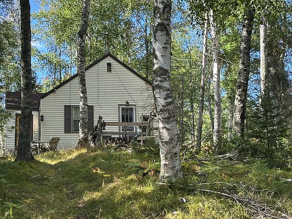 2nd image of 5879 Conifer Ln