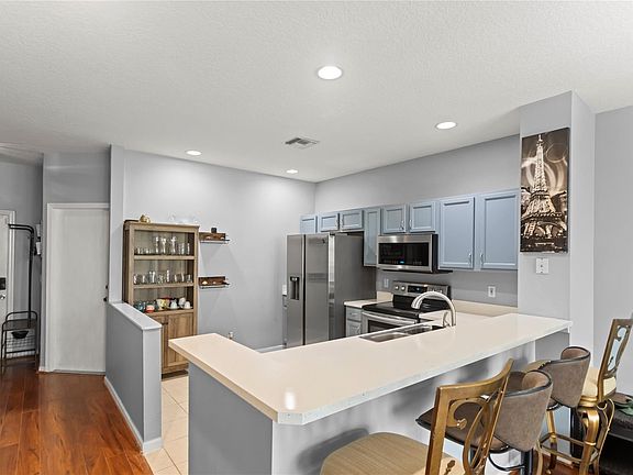 5th image of 9074 Tremezzo Lane