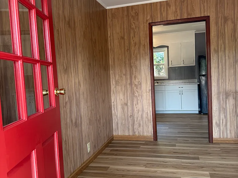 136 Loop Rd — Photo 6