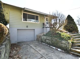 381 Larkin Ave, Akron, OH 44305