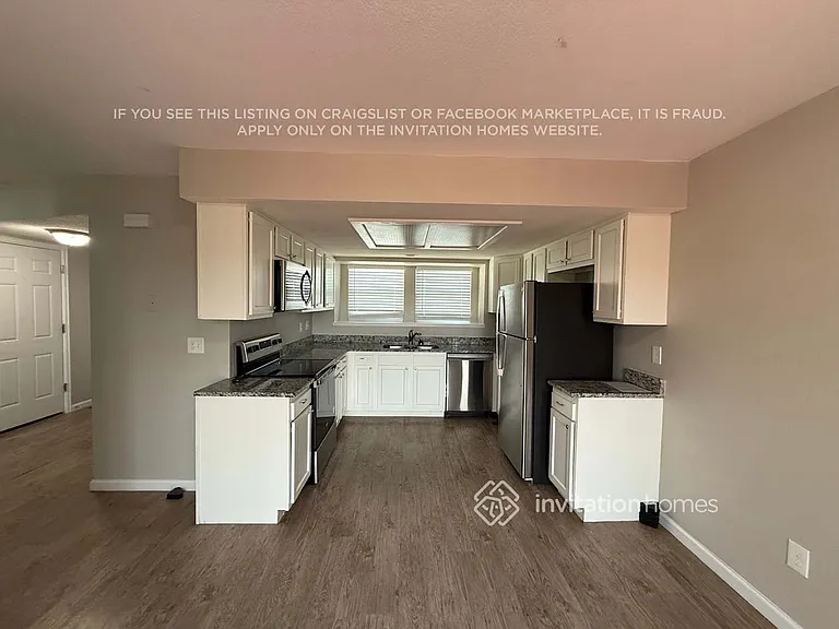 10541 Cherry St — Photo 5