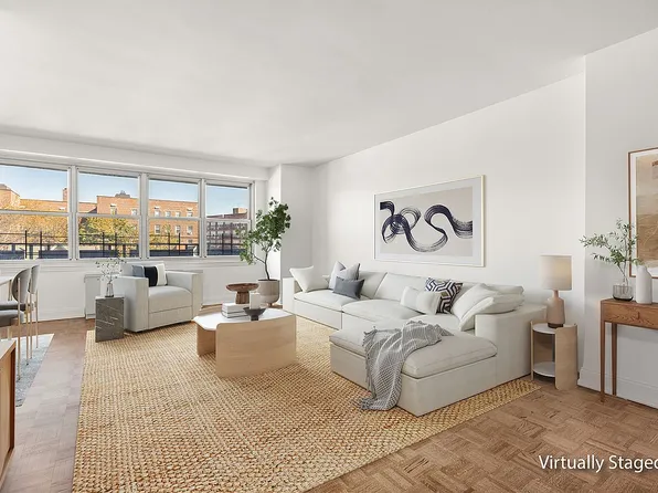135 Ocean Pkwy APT 5C, Brooklyn, NY 11218