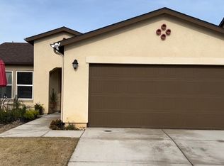 5544 W Lansing Way, Fresno, CA 93722