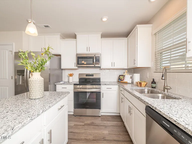 59 Ravibha Ct — Photo 7
