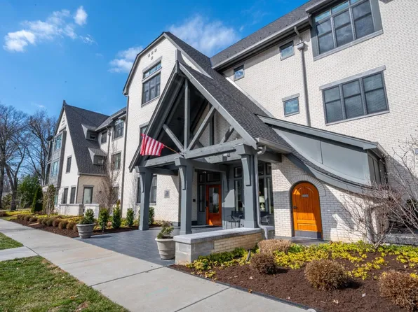 3818 Miami Rd Unit 103, Mariemont, OH 45227