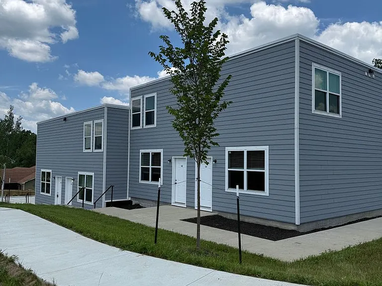 1301 McKee St — Photo 1