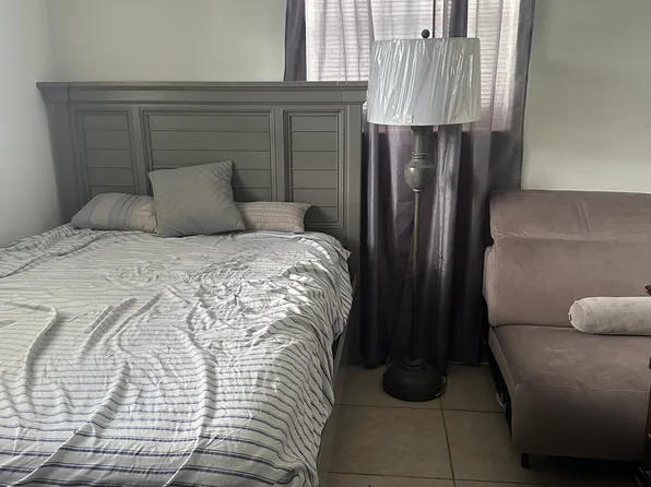 4440 Lagg Ave, Fort Myers, FL 33901
