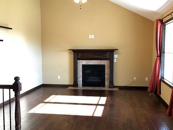 5th image of 1606 Lariat Ln