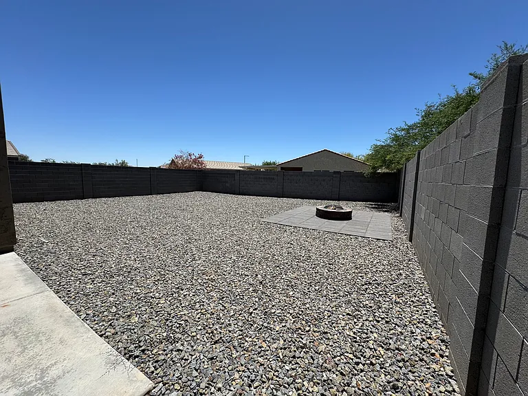 8880 N 185th Dr — Photo 11