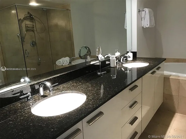 1830 S Ocean Dr #1706 — Photo 9