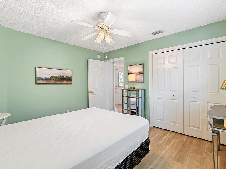 734 Winifred Way — Photo 23