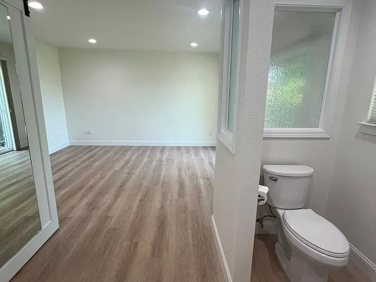 4177 Villa Dr — Photo 37