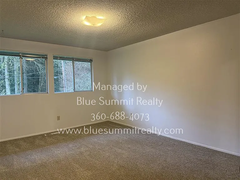 7415 Fairview Rd SW #32 — Photo 6