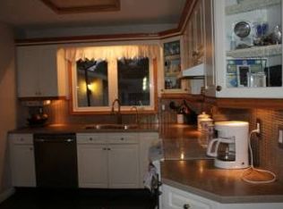 2425 Corby Ave APT 2, Santa Rosa, CA 95407