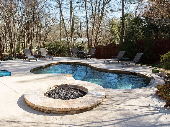 Pool and gas fire pit