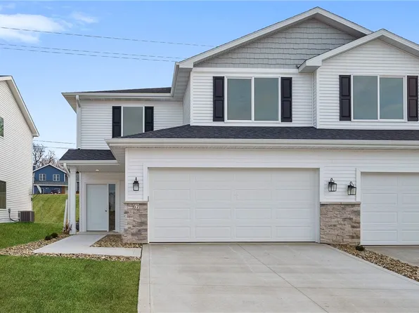 67 Keeneland Ct, Pleasant Hill, IA 50327