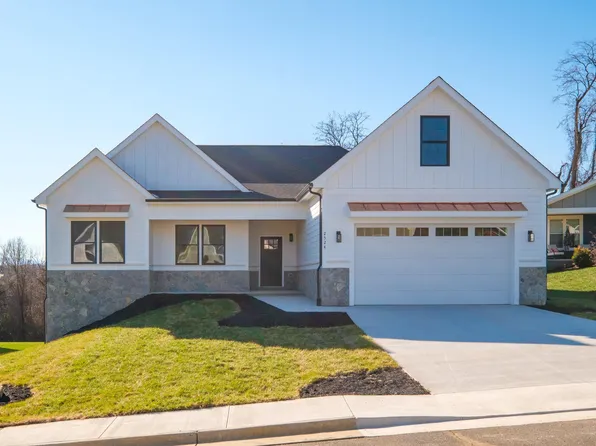 2524 Belvue Rd, Waynesboro, VA 22980