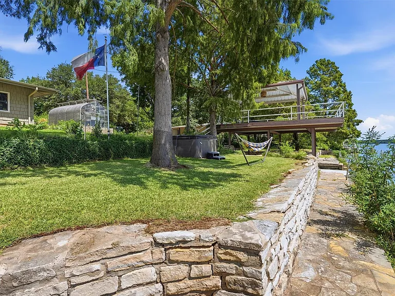3218 Sunrise Ct — Photo 26