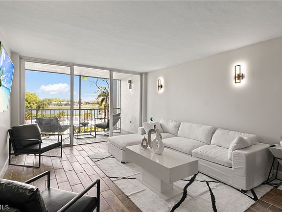2nd image of 25804 Cockleshell Dr #314
