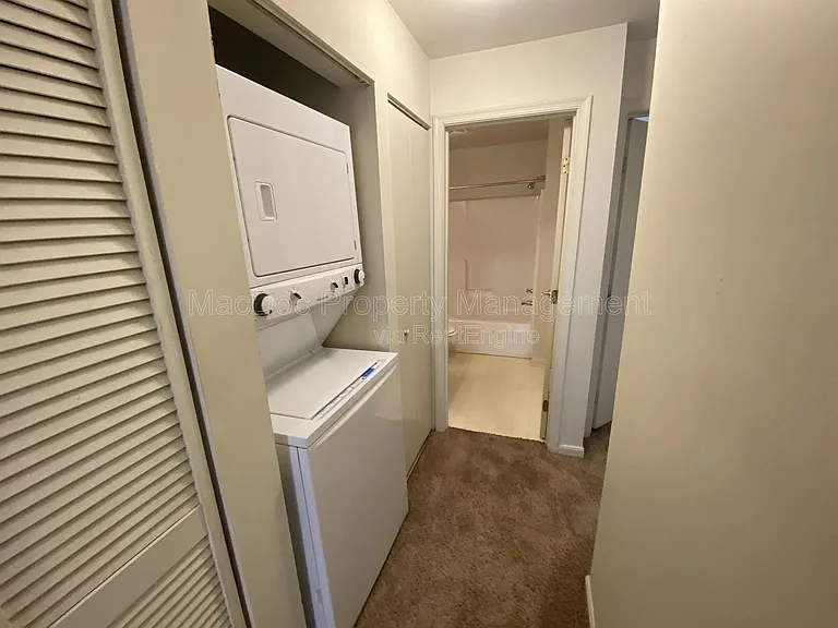 76 Red Maple Ct #100 — Photo 9