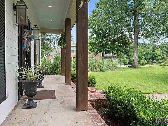 4th image of 16175 Tara Dr