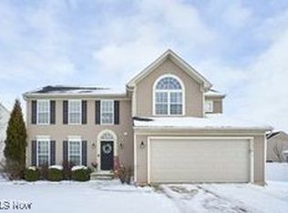 37478 Sandy Ridge Dr, North Ridgeville, OH 44039