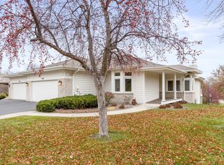 8963 Garland Ct, Eden Prairie, MN 55347