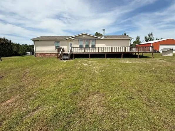 106 Sundown Ct, McLoud, OK 74851