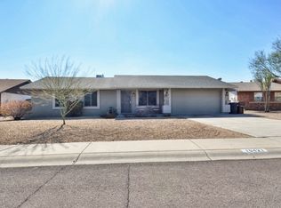 10421 W Lawrence Ln, Peoria, AZ 85345