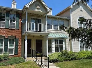 1990 Mattis St, Hellertown, PA 18055