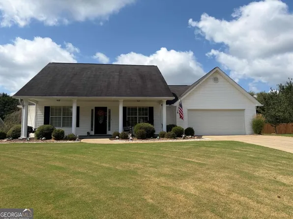 8225 Wimbledon Ct, Gainesville, GA 30506