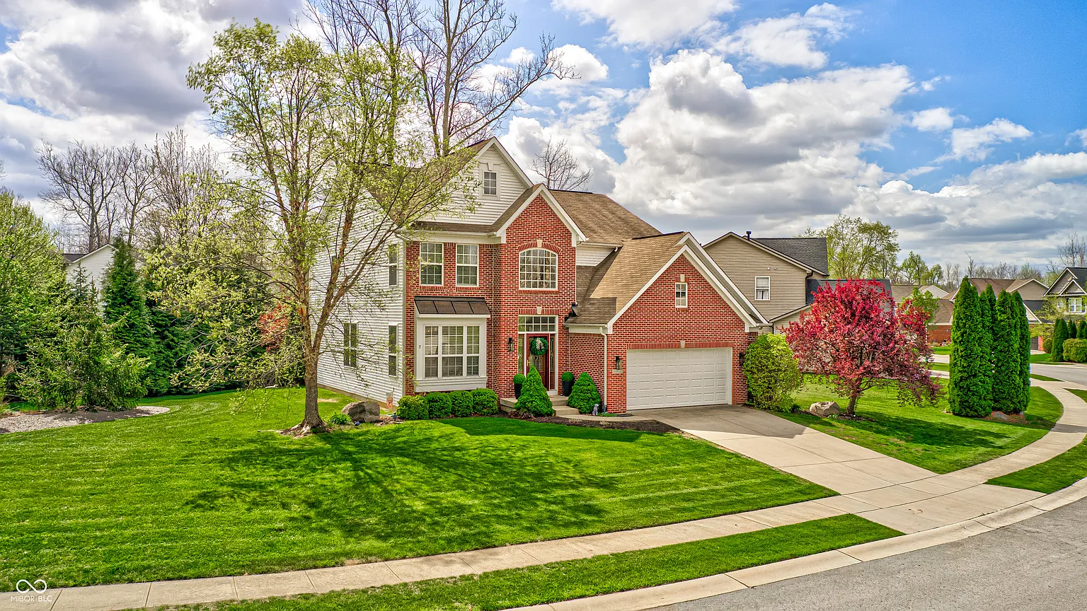 4735 Corydon Ln photo 1
