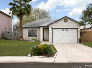 8119 Hilltop Crst, San Antonio, TX 78251