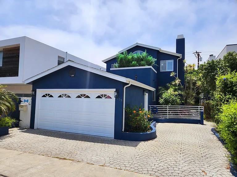 1259 Bonnie Brae St — Photo 31