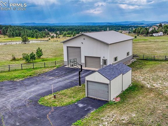 2nd image of 20220 Elk Creek Dr E