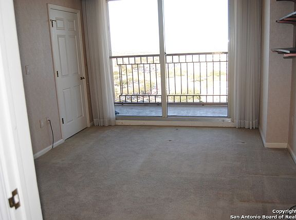 3rd image of 1 Towers Park Ln APT 1711