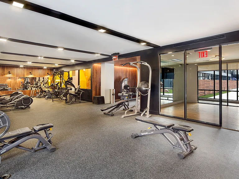 25 Bruckner Blvd #4W — Photo 16