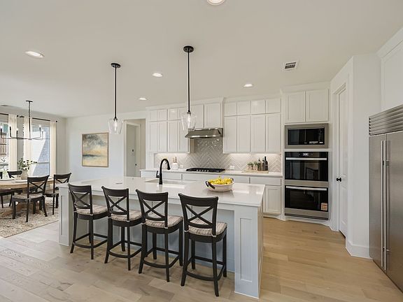 7th image of this home