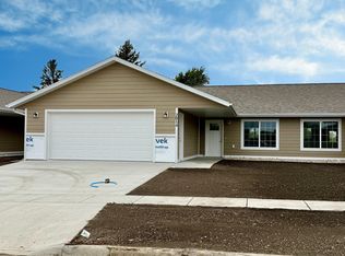 2014 Rapid Valley Ave, Brookings, SD 57006