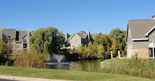 2nd image of 6125 Chasewood Pkwy APT 121