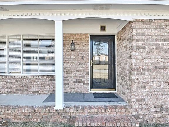 4th image of 306 Skylark Rd