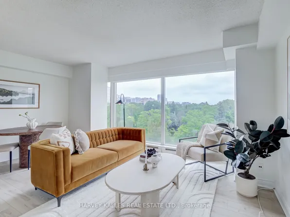 97 Lawton Blvd #601, Toronto, ON M4V 1Z6