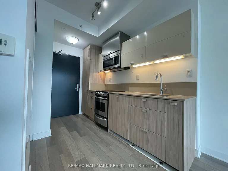 290 Adelaide St W #3509 — Photo 17