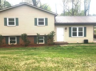 5060 Hilo Dr, Conover, NC 28613