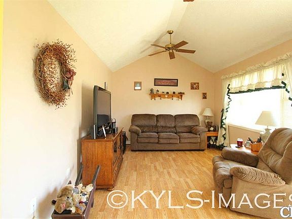 5th image of 970 Jeffries Ln